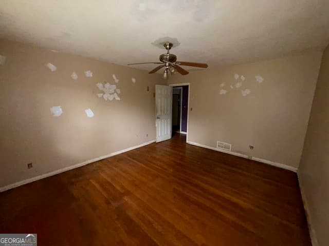 3 bedroom, 2 bathroom, 2,107 sq ft single family residence for sale at 2379 Country Club Drive, Atlanta, GA 30311 — photo 8