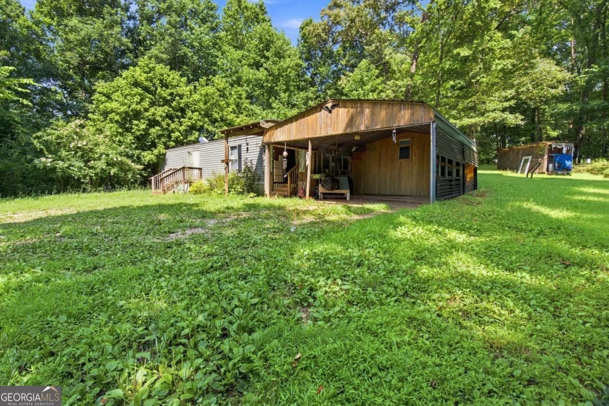 1 bedroom, 1 bathroom manufactured home,single family residence for sale at 157 Neal Valley Lane, Commerce, GA 30530 — photo 6