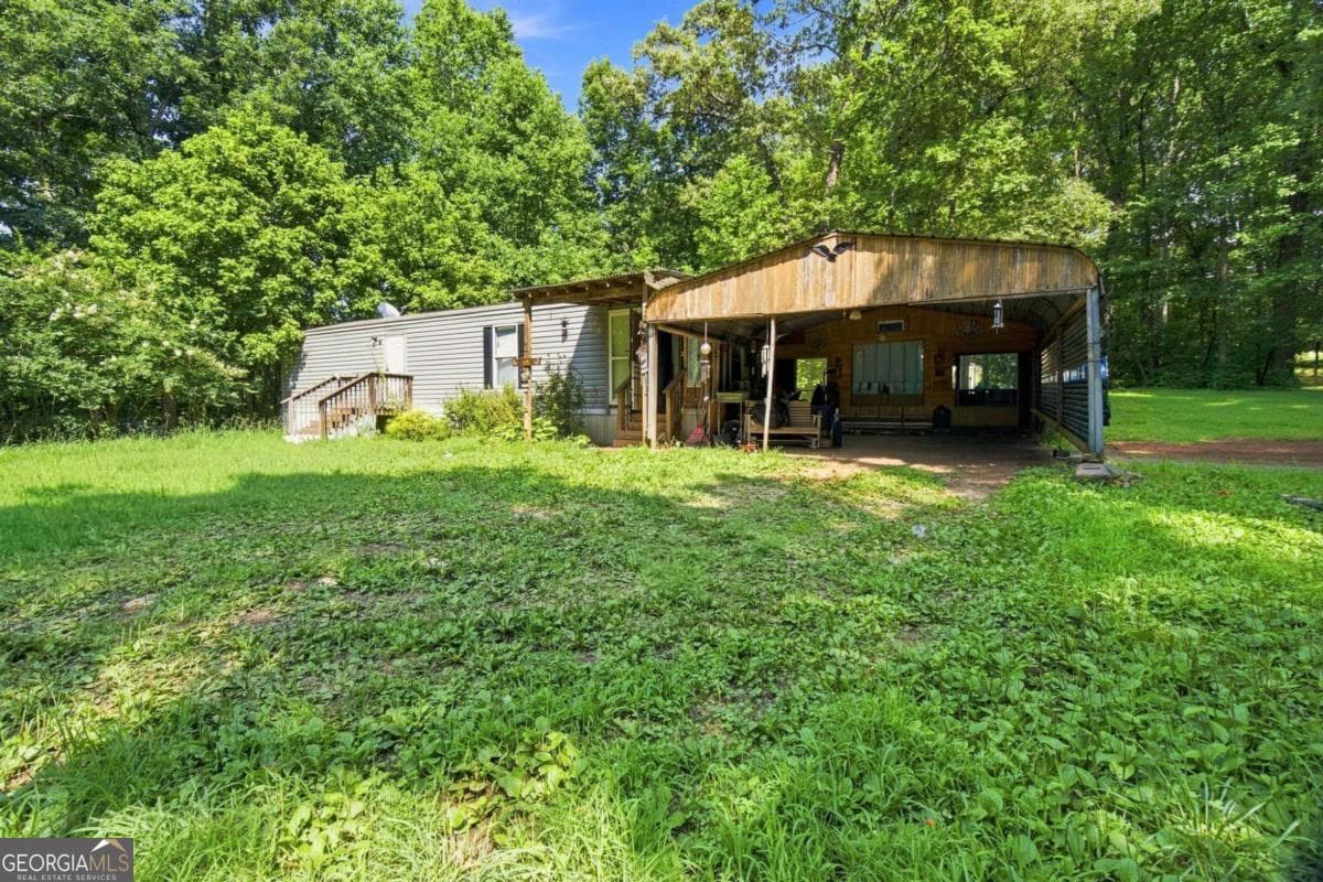 1 bedroom, 1 bathroom manufactured home,single family residence for sale at 157 Neal Valley Lane, Commerce, GA 30530 — photo 5