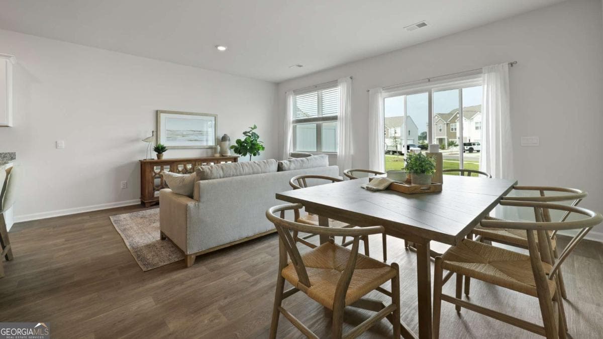 3 bedroom, 2.5 bathroom, 1,524 sq ft townhouse for sale at 264 Pasture Lane, Statesboro, GA 30461 — photo 10
