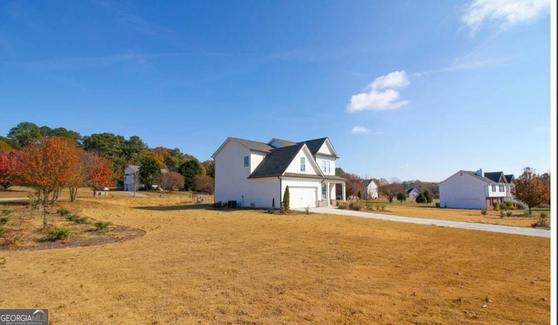 3 bedroom, 2.5 bathroom, 1,679 sq ft single family residence for sale at 96 Boogies Run Run, Commerce, GA 30529 — photo 2