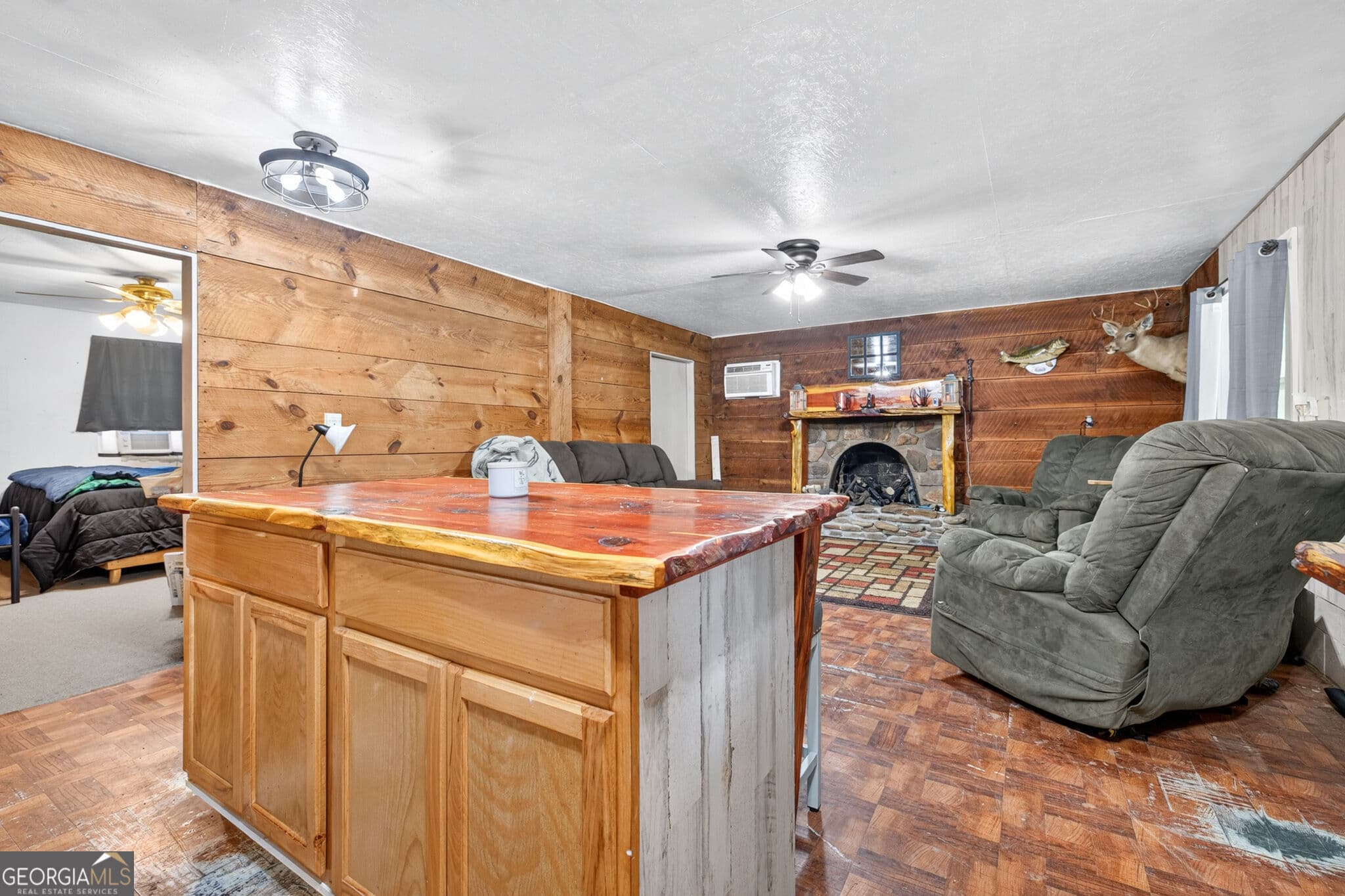4 bedroom, 1 bathroom, 1,380 sq ft cabin,single family residence for sale at 858 Blacks Creek Church Road, Danielsville, GA 30633 — photo 9