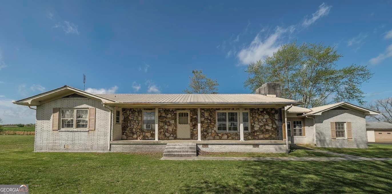 2095 Campbell Street, Fyffe, AL 35971 — most recent listing photo