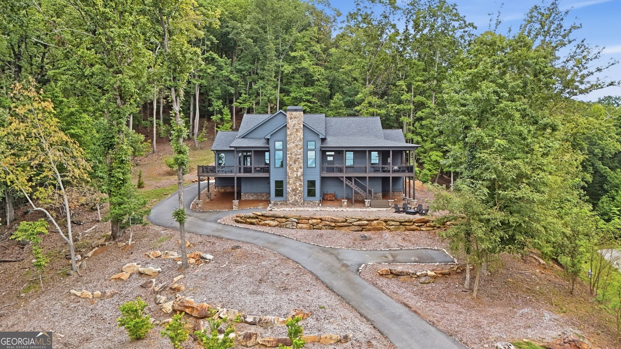 6 bedroom, 4 bathroom, 2,987 sq ft single family residence for sale at 77 N. Shore Drive, Cleveland, GA 30528 — photo 7