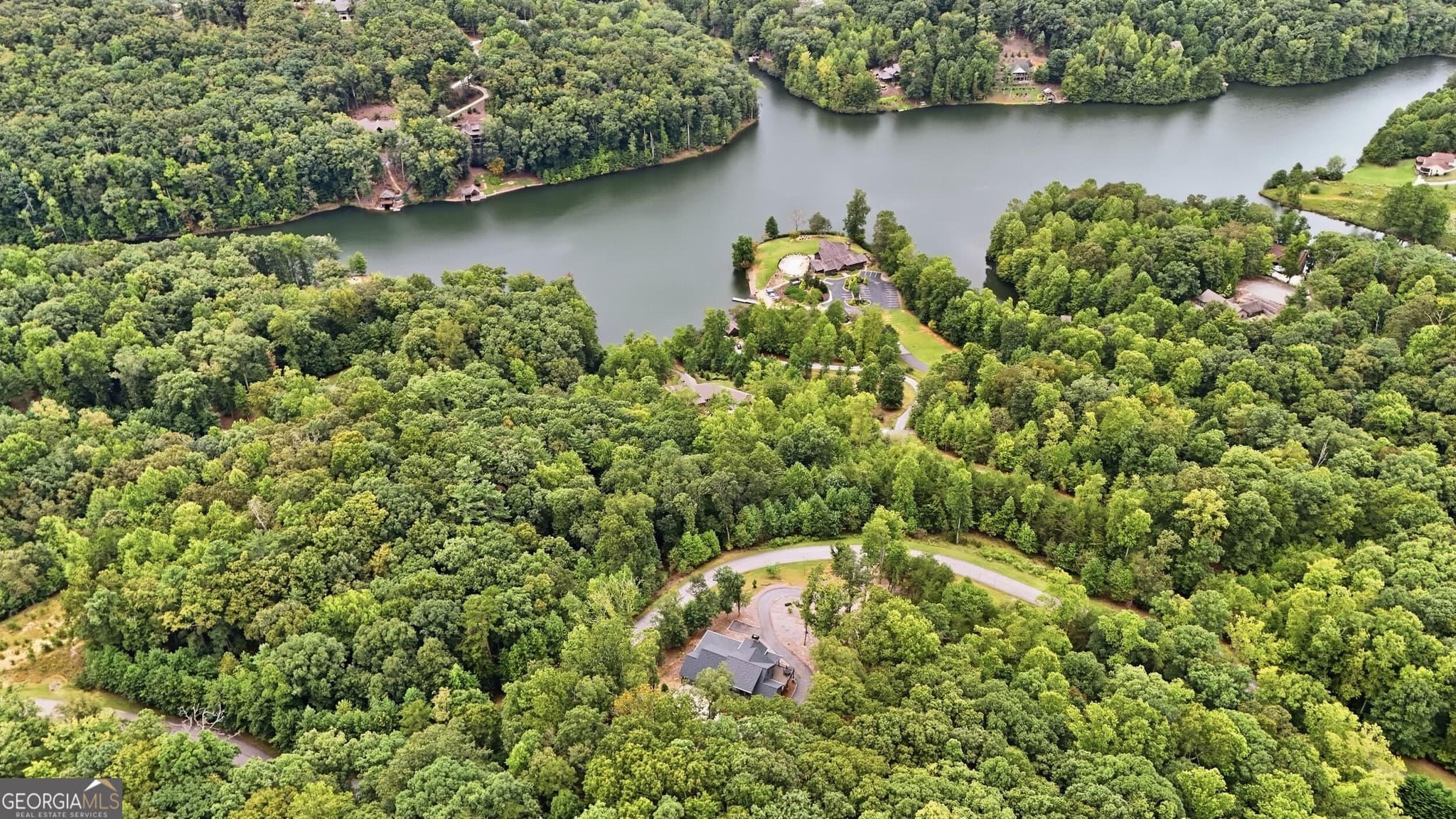 6 bedroom, 4 bathroom, 2,987 sq ft single family residence for sale at 77 N. Shore Drive, Cleveland, GA 30528 — photo 5