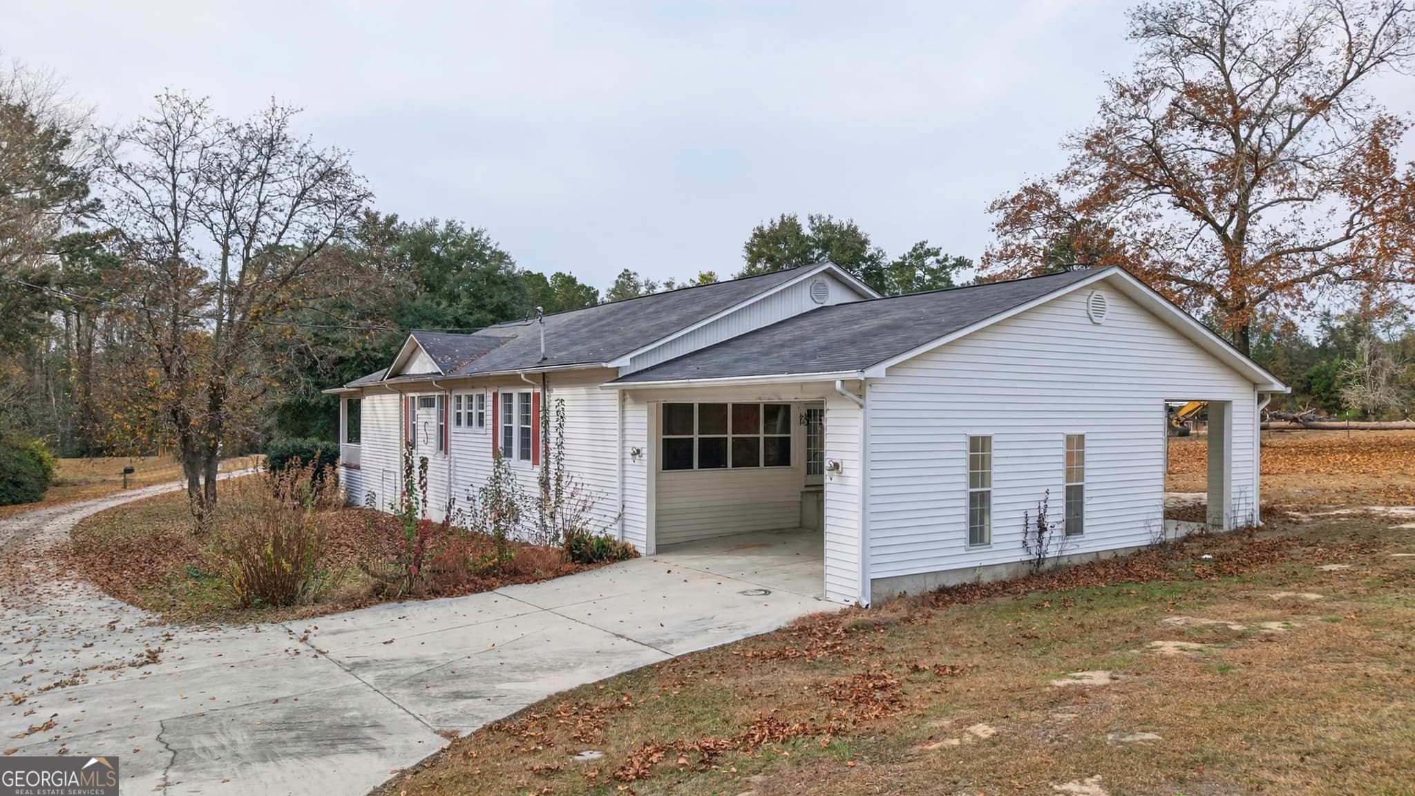 3 bedroom, 2 bathroom, 2,310 sq ft single family residence for sale at 3900 Nevils Groveland Road, Pembroke, GA 31321 — photo 6