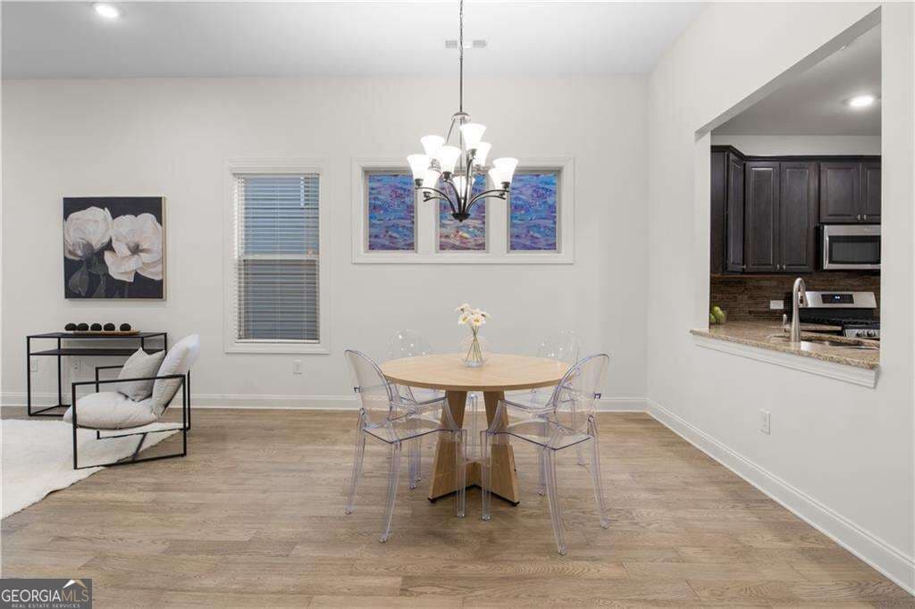 3 bedroom, 2 bathroom, 1,948 sq ft single family residence for sale at 321 Cottonwood Circle, Peachtree City, GA 30269 — photo 10