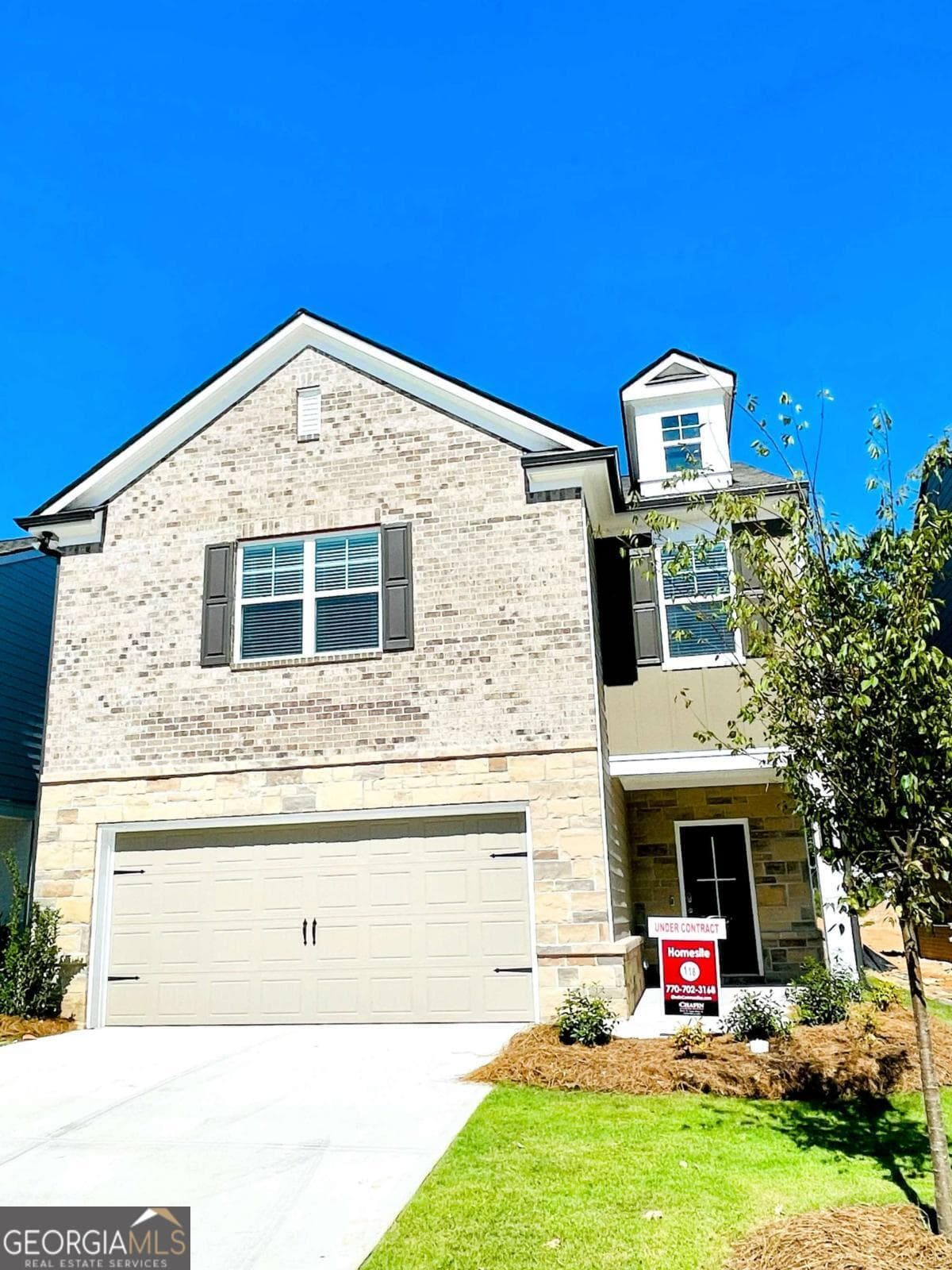 4 bedroom, 2.5 bathroom single family residence for rent at 3030 Westgate Park Drive, Loganville, GA 30052 for $2,650 a month — photo 1 of 1