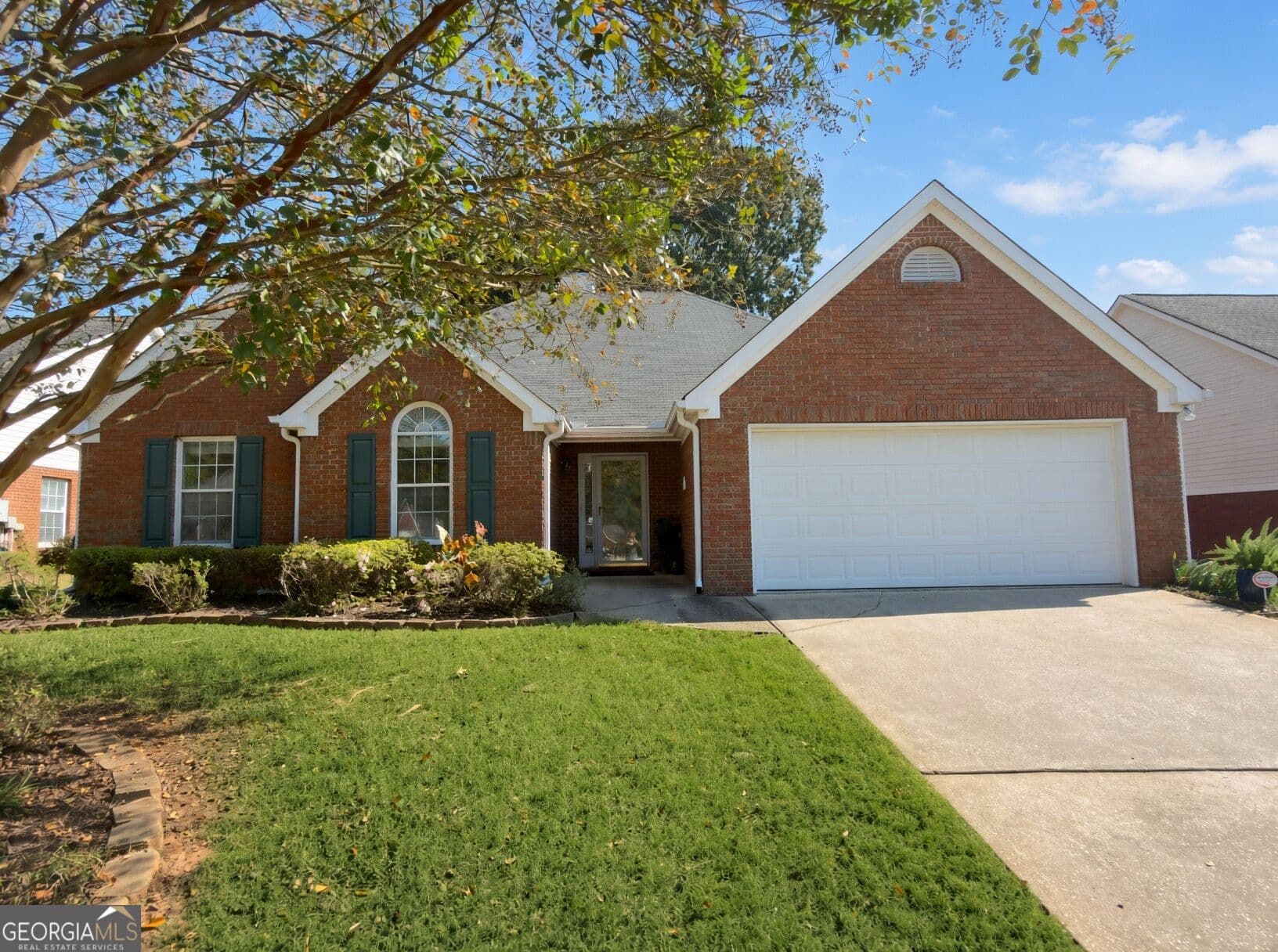 3 bedroom, 2 bathroom, 1,869 sq ft single family residence for sale at 129 Meridian Drive, Stockbridge, GA 30281