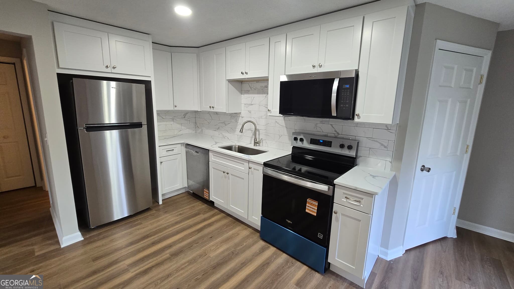 1 bedroom, 1 bathroom, 1,500 sq ft conversion for rent at 3025 Mangum Drive UNIT B, Cumming, GA 30041 for $1,500 a month — photo 4