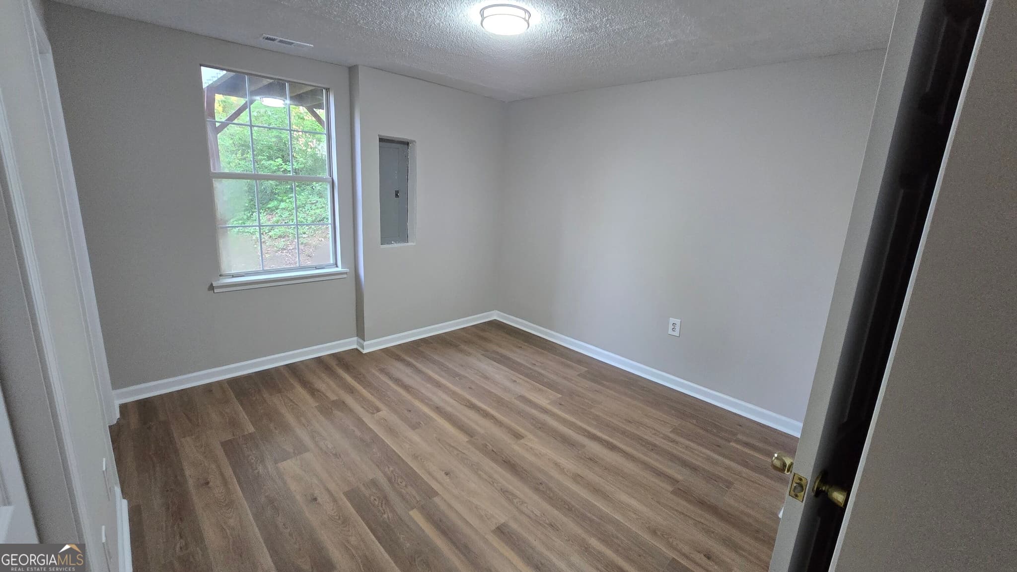 1 bedroom, 1 bathroom, 1,500 sq ft conversion for rent at 3025 Mangum Drive UNIT B, Cumming, GA 30041 for $1,500 a month — photo 8