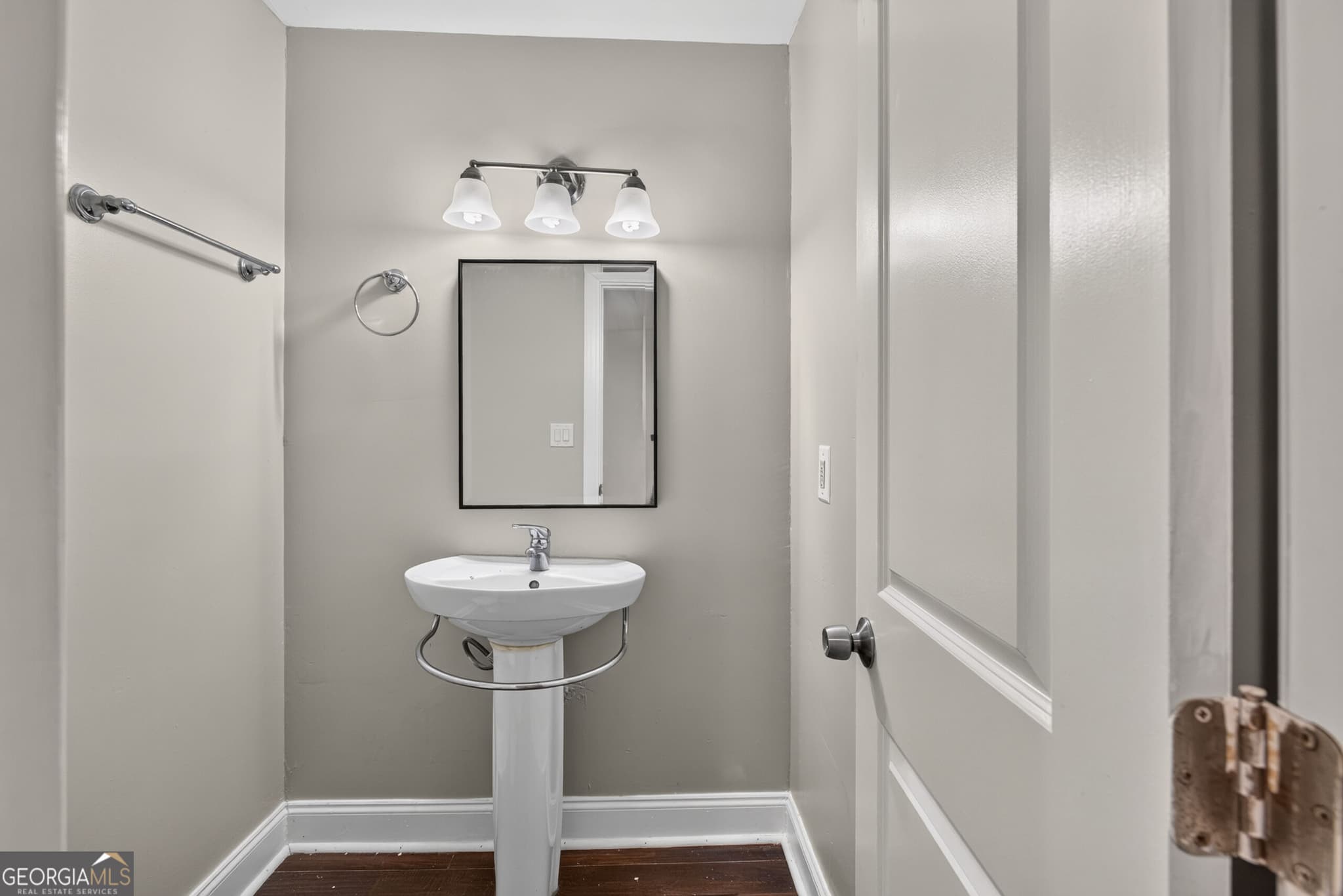 3 bedroom, 2.5 bathroom, 1,431 sq ft condominium for sale at 125 Governors Drive, Forest Park, GA 30297 — photo 7
