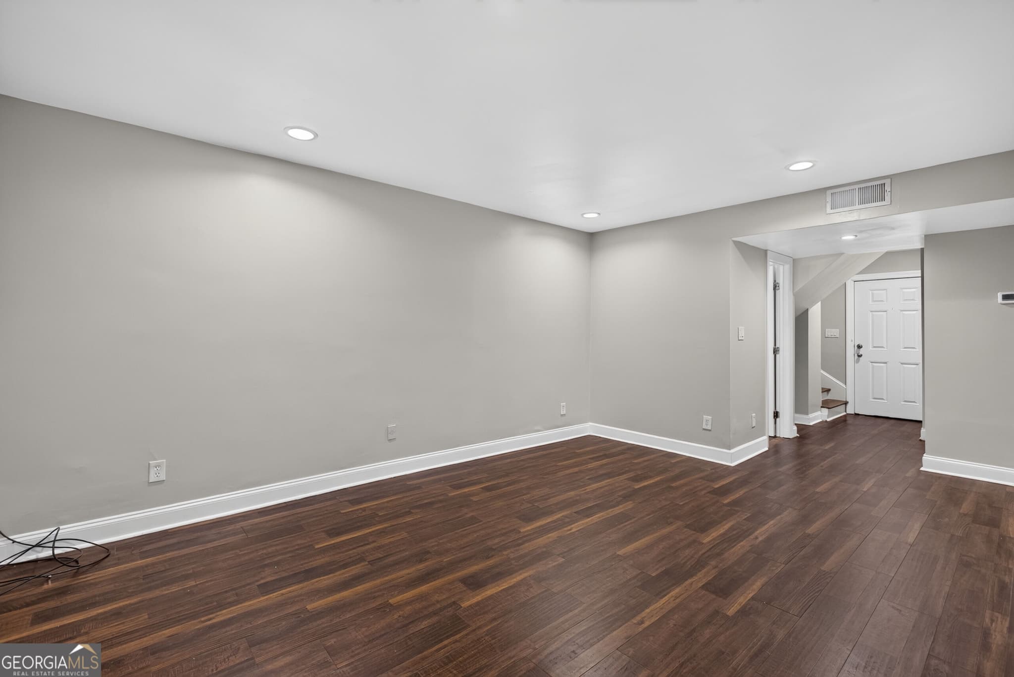 3 bedroom, 2.5 bathroom, 1,431 sq ft condominium for sale at 125 Governors Drive, Forest Park, GA 30297 — photo 9