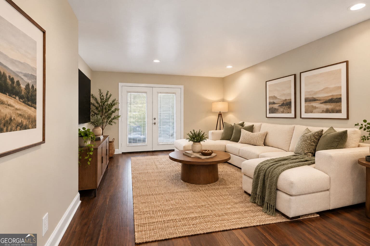 3 bedroom, 2.5 bathroom, 1,431 sq ft condominium for sale at 125 Governors Drive, Forest Park, GA 30297 — photo 4