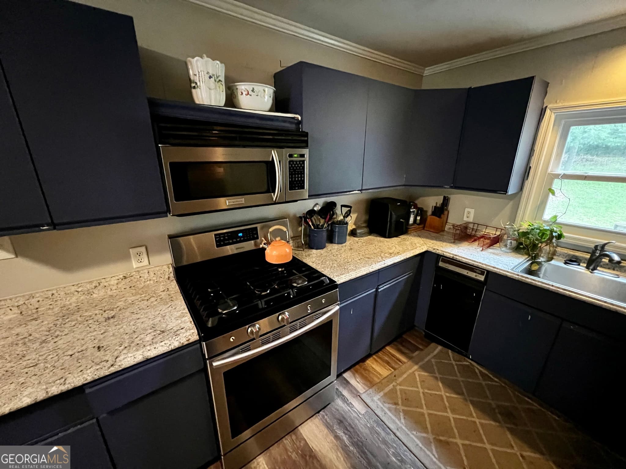 3 bedroom, 2.5 bathroom, 2,626 sq ft single family residence for sale at 946 Fair Oaks Drive, Macon, GA 31204 — photo 9