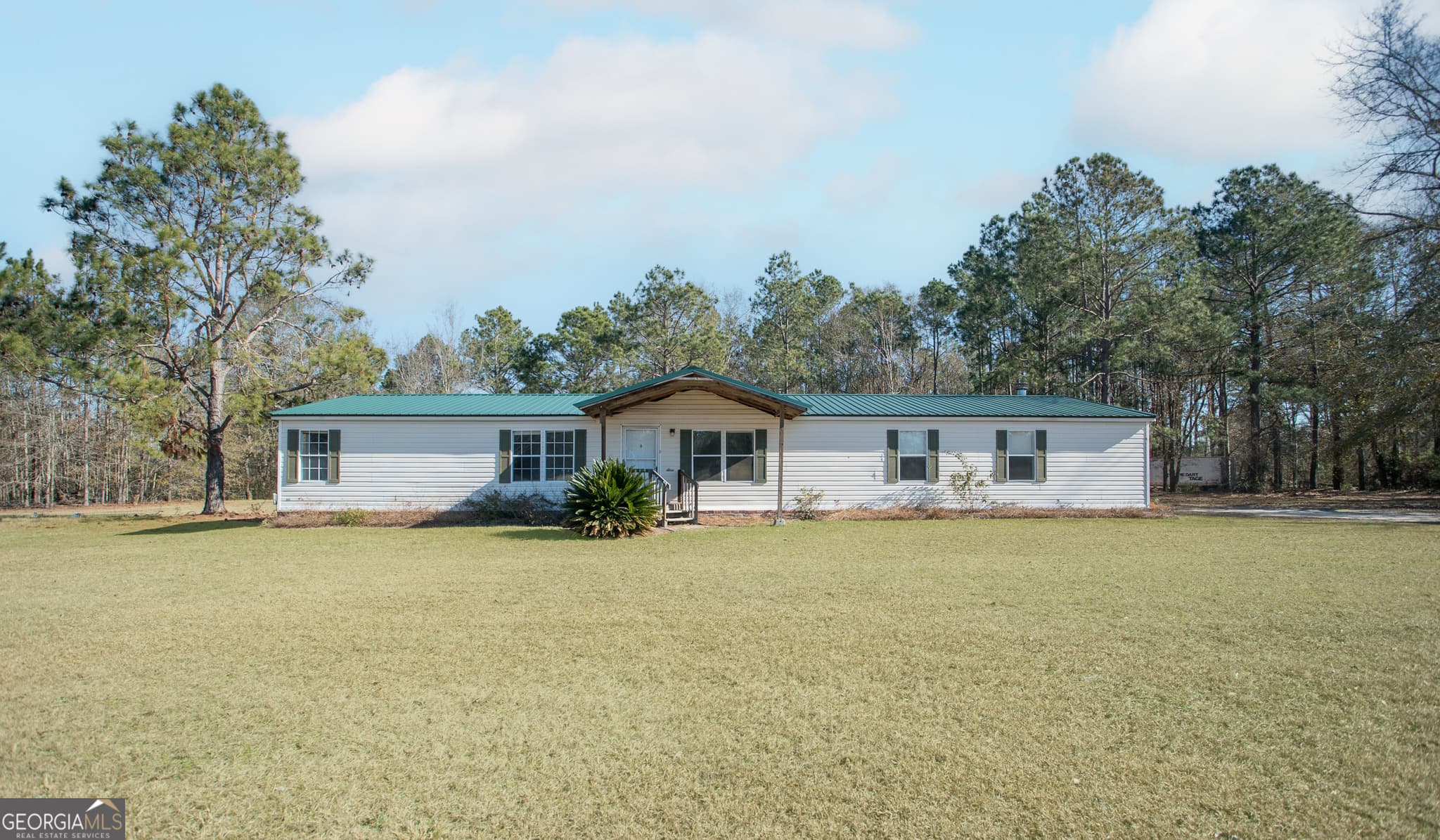 4 bedroom, 2 bathroom, 2,462 sq ft mobile home sold at 7337 Stockinghead Road, Metter, GA 30439