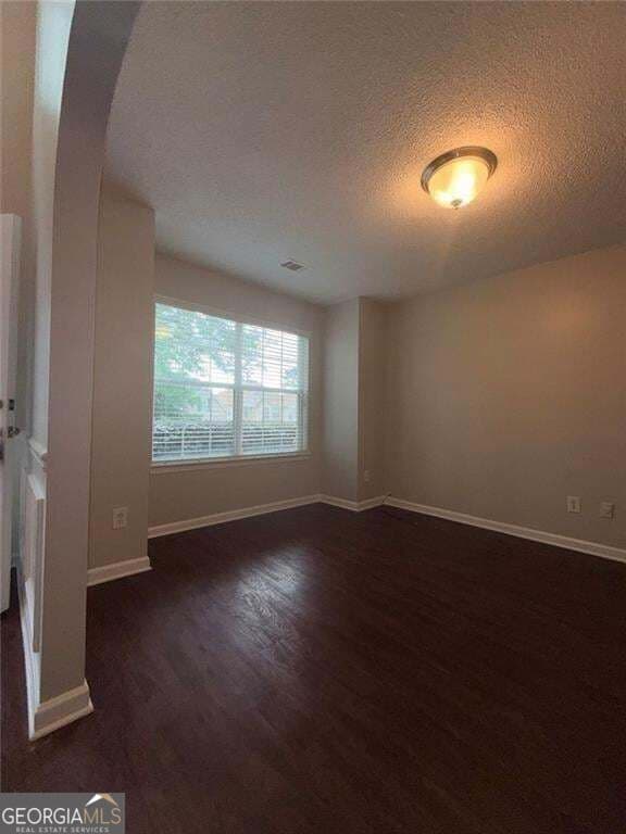 5 bedroom, 3 bathroom, 3,528 sq ft single family residence for sale at 609 Vaughan Drive, Hampton, GA 30228 — photo 6