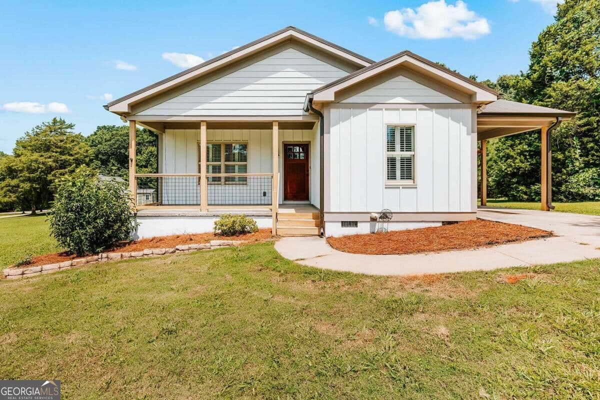 3 bedroom, 2 bathroom, 1,329 sq ft single family residence under contract at 1445 N Forest Avenue, Hartwell, GA 30643 — photo 9