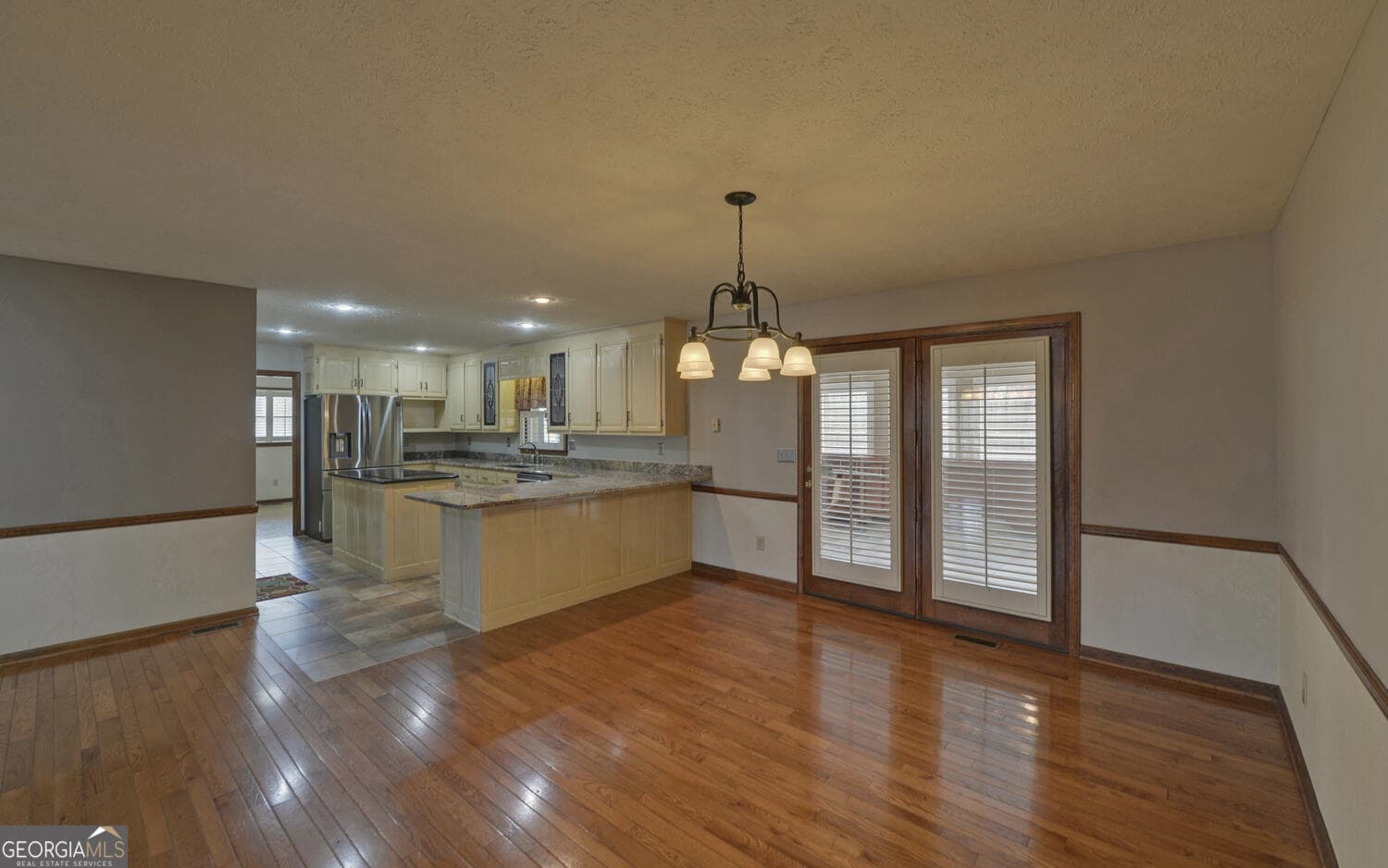 4 bedroom, 4 bathroom, 4,000 sq ft single family residence for sale at 197 Woodland Way, Dewy Rose, GA 30634 — photo 9