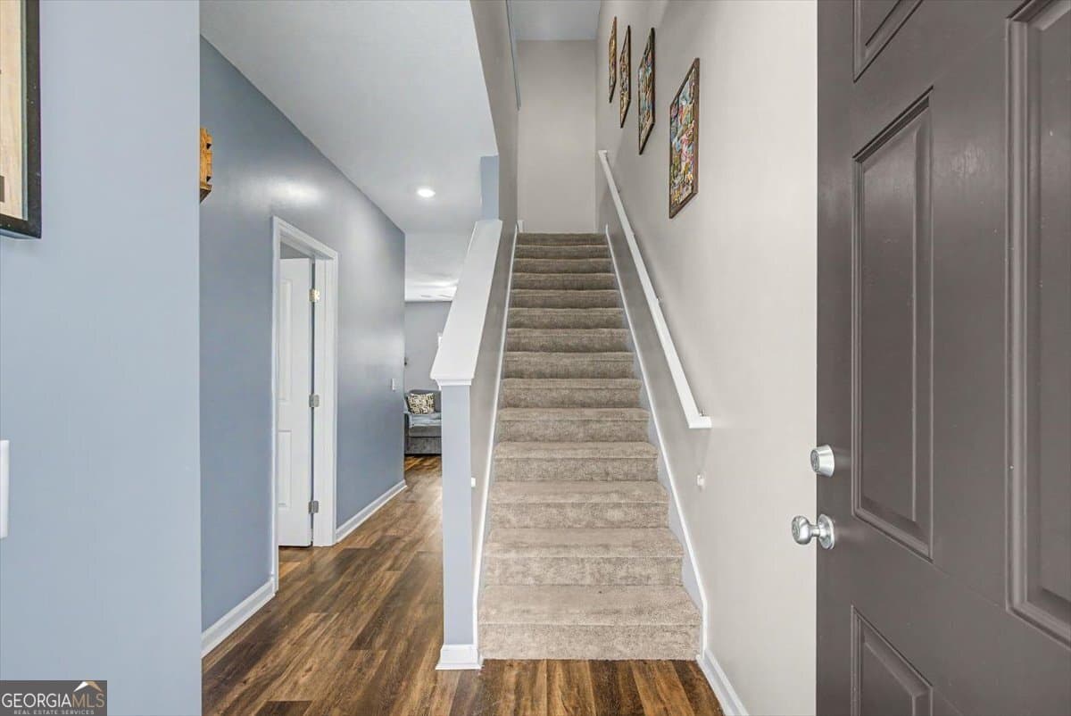 4 bedroom, 2.5 bathroom, 1,950 sq ft single family residence for sale at 167 Courage Way, Hinesville, GA 31313 — photo 3