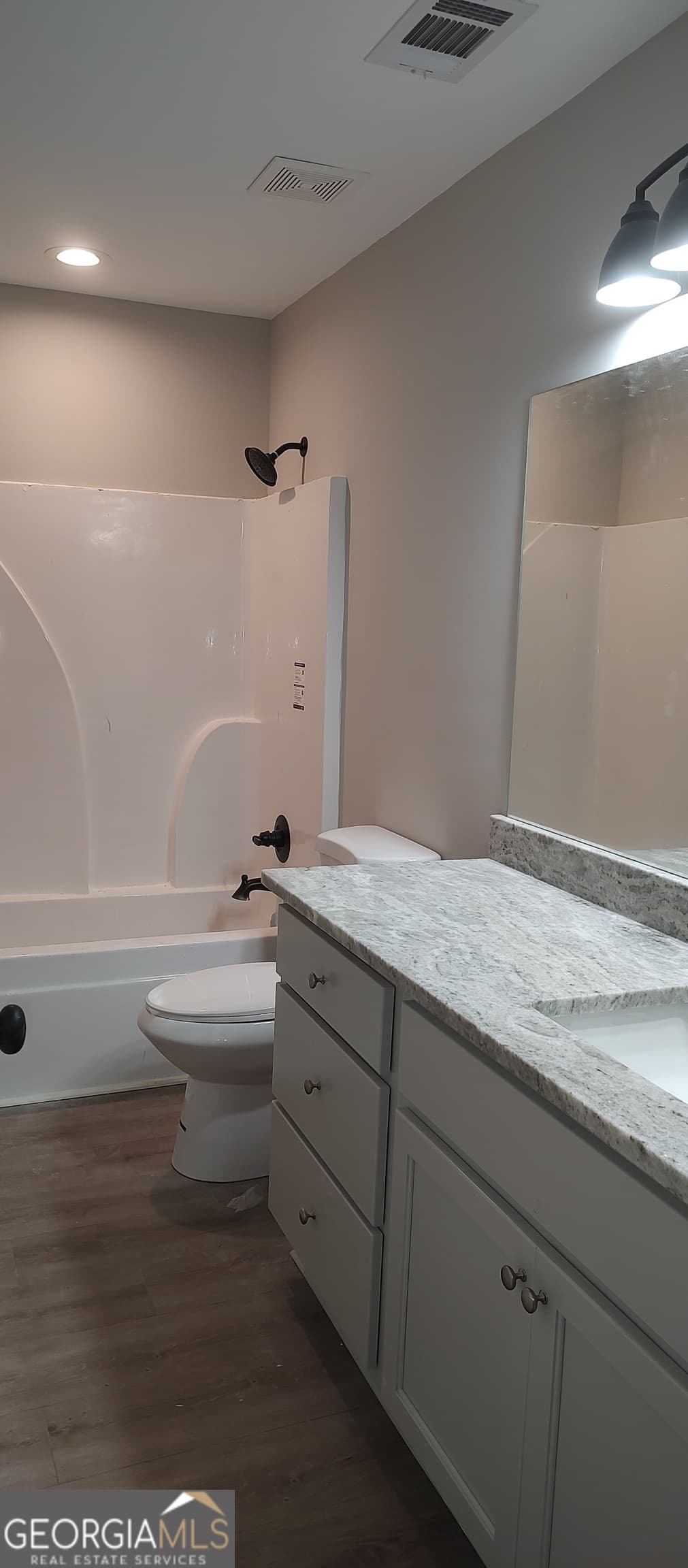 4 bedroom, 2 bathroom, 1,600 sq ft single family residence for sale at 13 Brown Street, Barnesville, GA 30204 — photo 7
