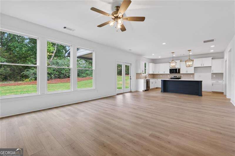 4 bedroom, 2.5 bathroom, 2,228 sq ft single family residence for sale at 12 CORETTA Court, Winder, GA 30680 — photo 6