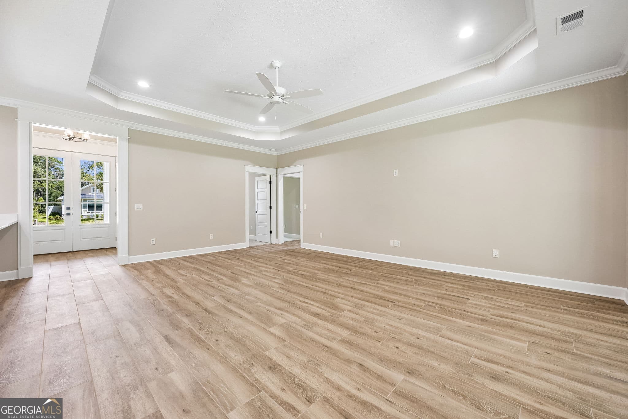 4 bedroom, 2.5 bathroom, 2,145 sq ft single family residence for sale at 241 Marina Isle Drive, Woodbine, GA 31569 — photo 6