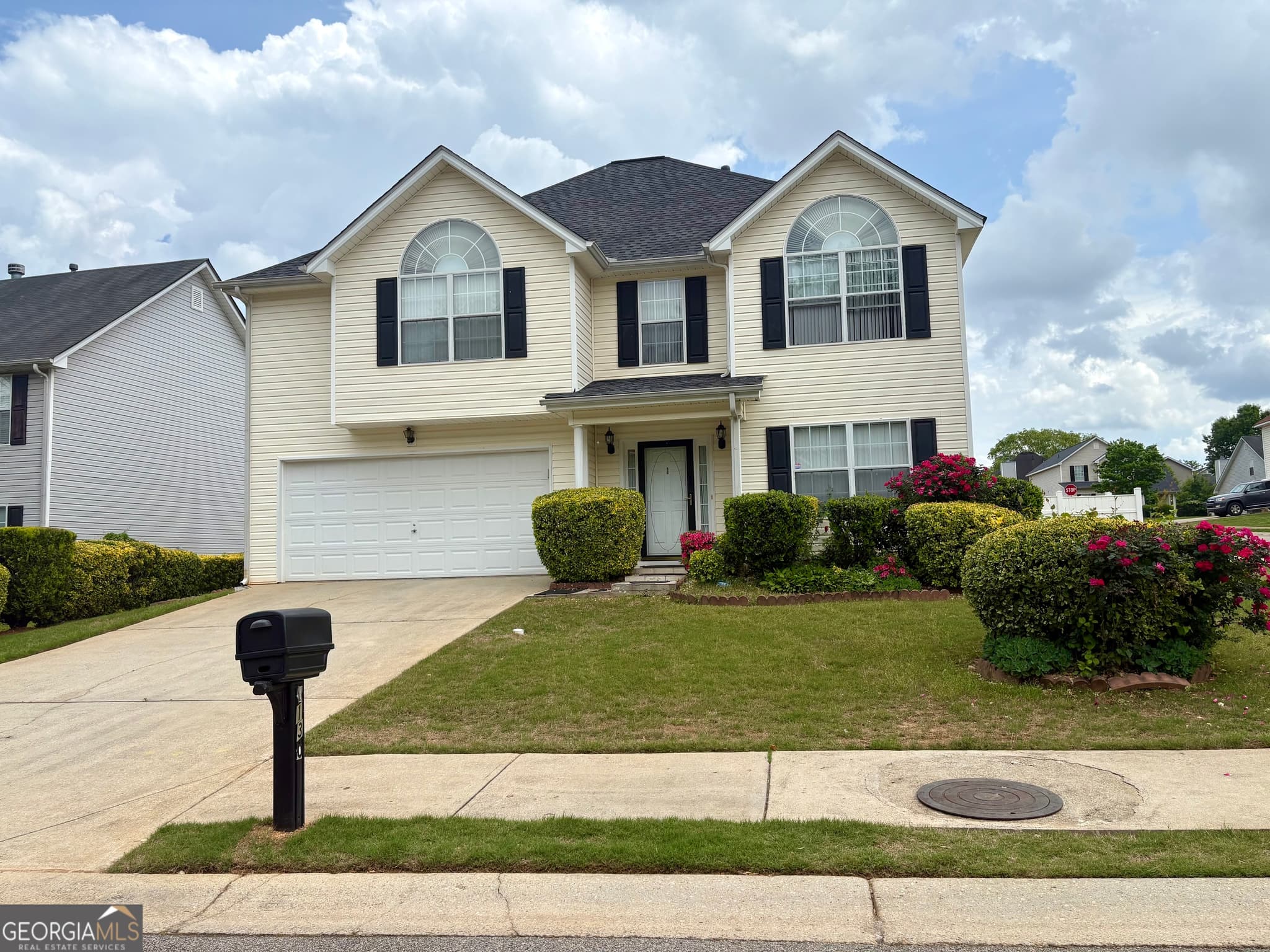 5 bedroom, 3.5 bathroom, 2,545 sq ft single family residence for sale at 1130 Ivey Lane, Mcdonough, GA 30253 — photo 6