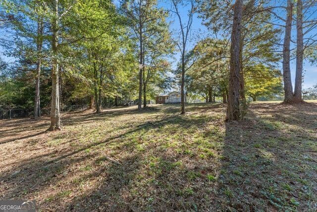 2 bedroom, 1 bathroom, 925 sq ft single family residence for sale at 5830 Maysville Road, Commerce, GA 30529 — photo 8