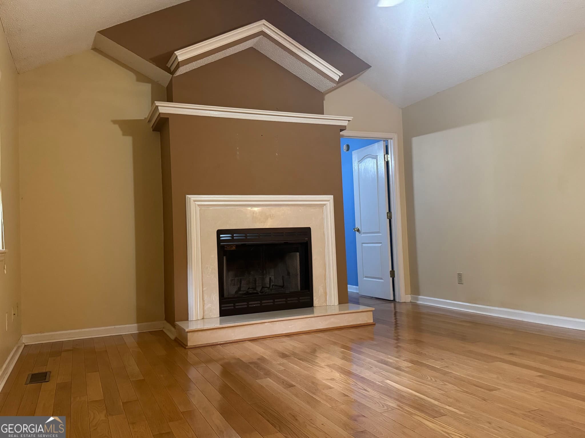 3 bedroom, 2 bathroom, 1,356 sq ft single family residence for sale at 158 Alpine Drive, Byron, GA 31008 — photo 5