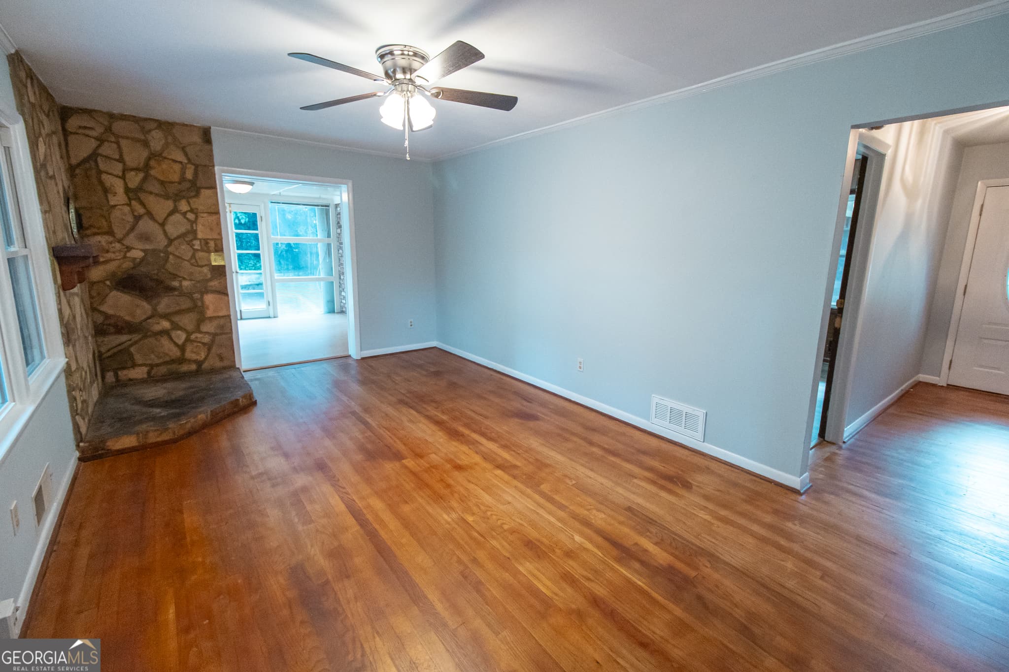 4 bedroom, 2 bathroom, 1,536 sq ft single family residence for rent at 1005 College Station Road, Athens, GA 30605 for $2,000 a month — photo 6