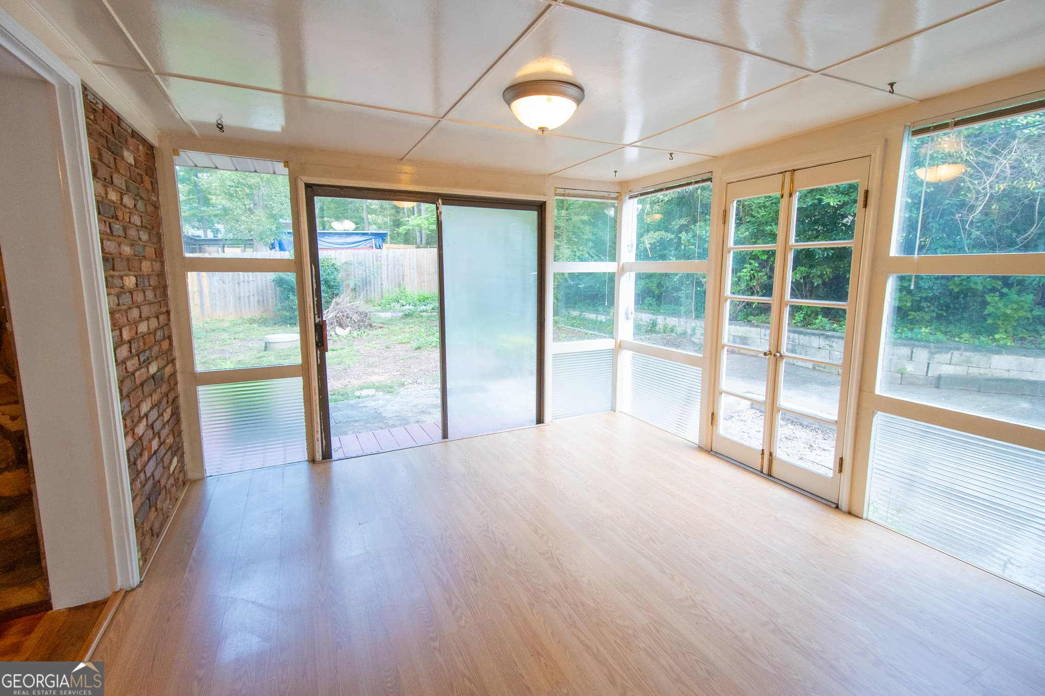 4 bedroom, 2 bathroom, 1,536 sq ft single family residence for rent at 1005 College Station Road, Athens, GA 30605 for $2,000 a month — photo 3