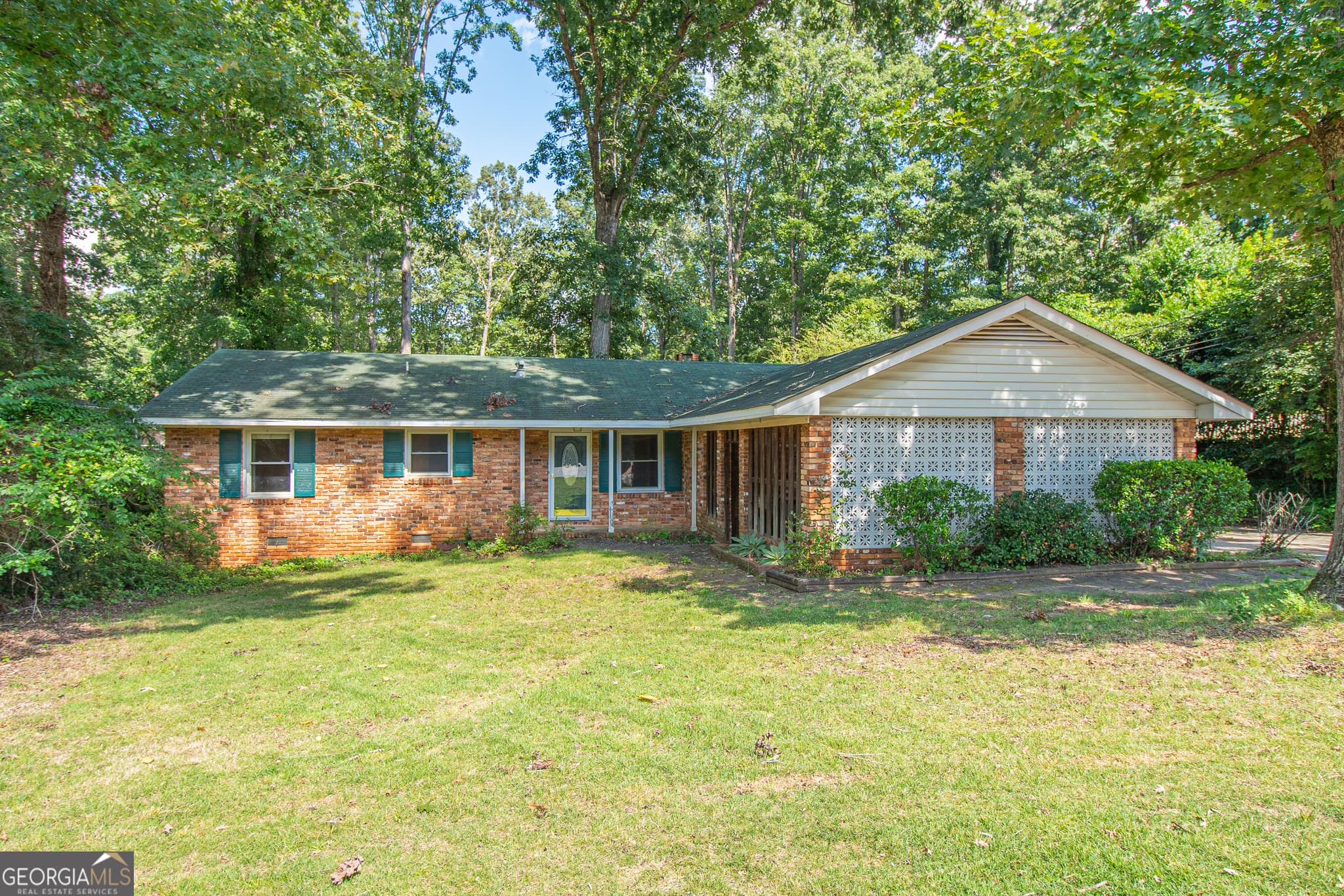 4 bedroom, 2 bathroom, 1,536 sq ft single family residence for rent at 1005 College Station Road, Athens, GA 30605 for $2,000 a month