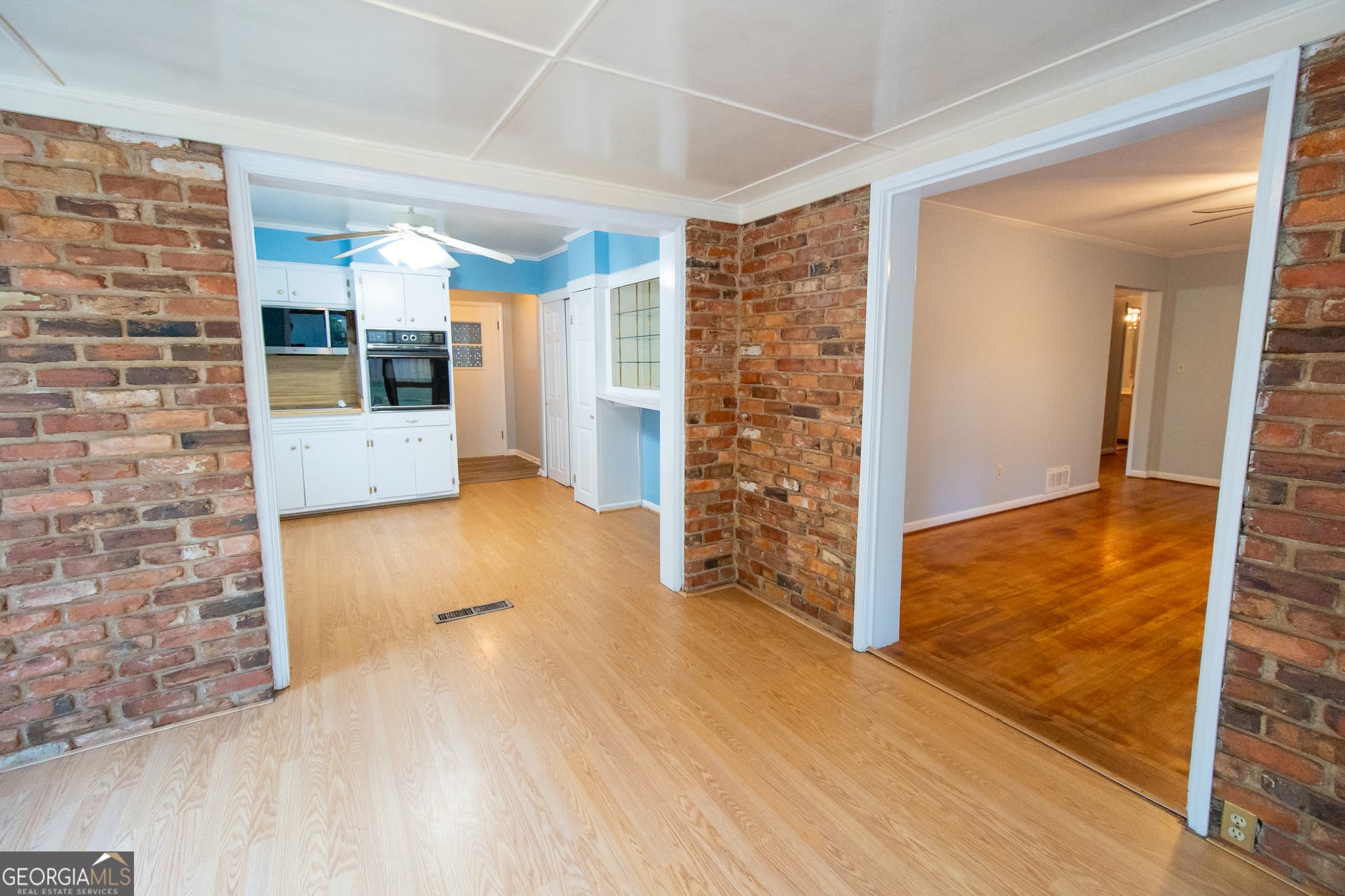 4 bedroom, 2 bathroom, 1,536 sq ft single family residence for rent at 1005 College Station Road, Athens, GA 30605 for $2,000 a month — photo 5