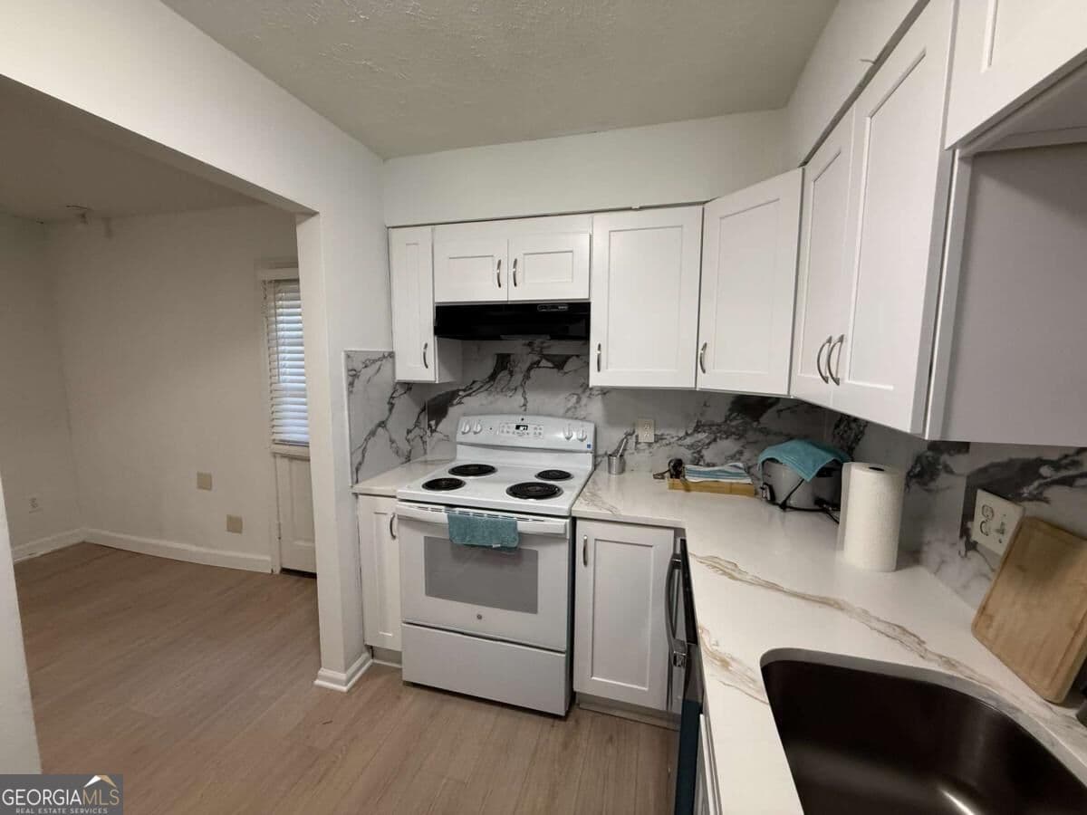 2 bedroom, 1.5 bathroom townhouse for rent at 343 Chalfont Drive 44, Athens, GA 30606 for $1,250 a month — photo 6