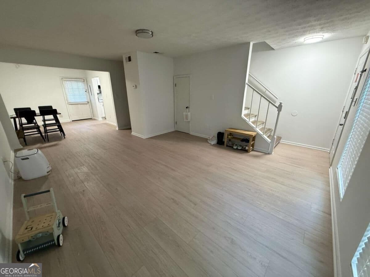 2 bedroom, 1.5 bathroom townhouse for rent at 343 Chalfont Drive 44, Athens, GA 30606 for $1,250 a month — photo 3