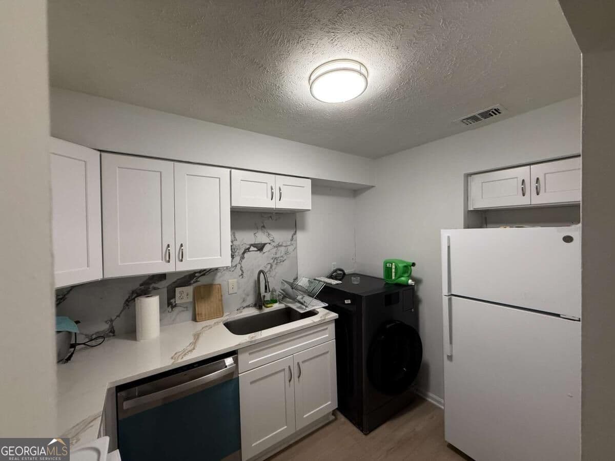 2 bedroom, 1.5 bathroom townhouse for rent at 343 Chalfont Drive 44, Athens, GA 30606 for $1,250 a month — photo 5
