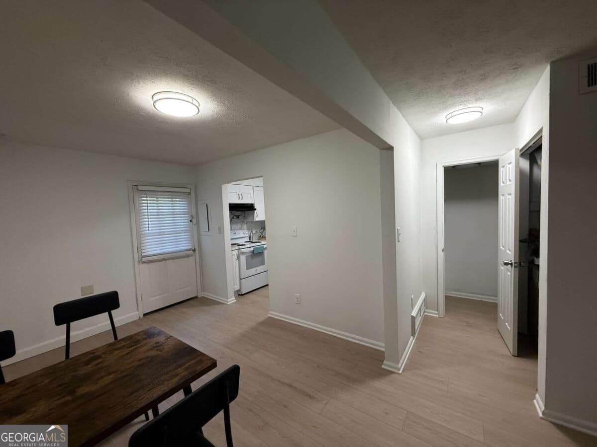 2 bedroom, 1.5 bathroom townhouse for rent at 343 Chalfont Drive 44, Athens, GA 30606 for $1,250 a month — photo 4