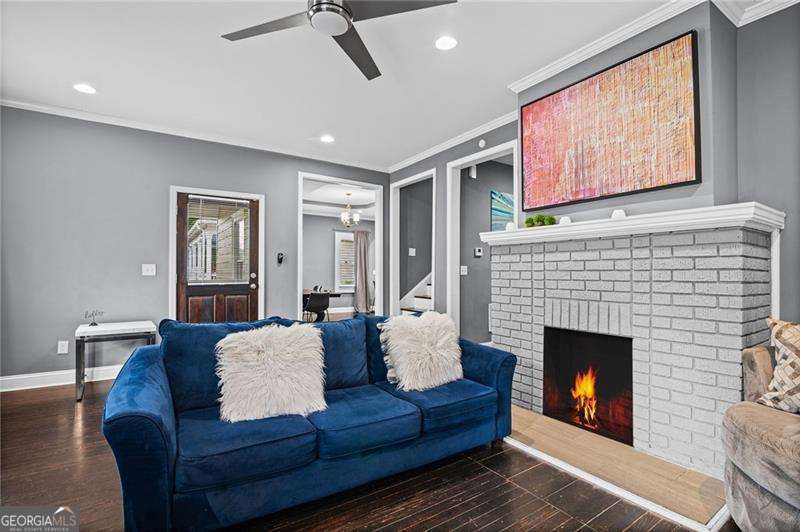 3 bedroom, 2 bathroom, 1,804 sq ft single family residence for sale at 508 Lawton Street, Atlanta, GA 30310 — photo 6