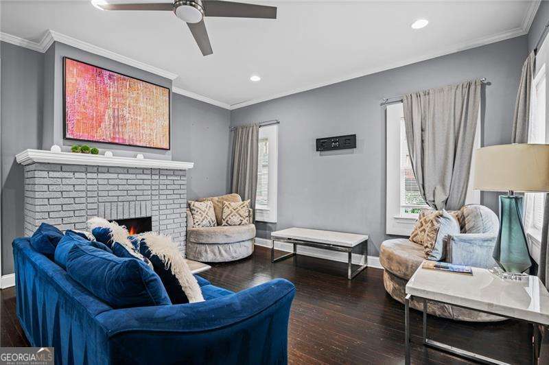 3 bedroom, 2 bathroom, 1,804 sq ft single family residence for sale at 508 Lawton Street, Atlanta, GA 30310 — photo 5
