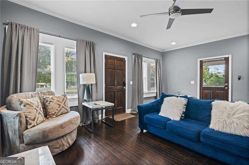3 bedroom, 2 bathroom, 1,804 sq ft single family residence for sale at 508 Lawton Street, Atlanta, GA 30310 — photo 8