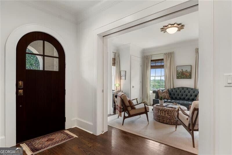 6 bedroom, 5.5 bathroom single family residence for rent at 1055 Bellevue Drive, Atlanta, GA 30306 for $12,000 a month — photo 4