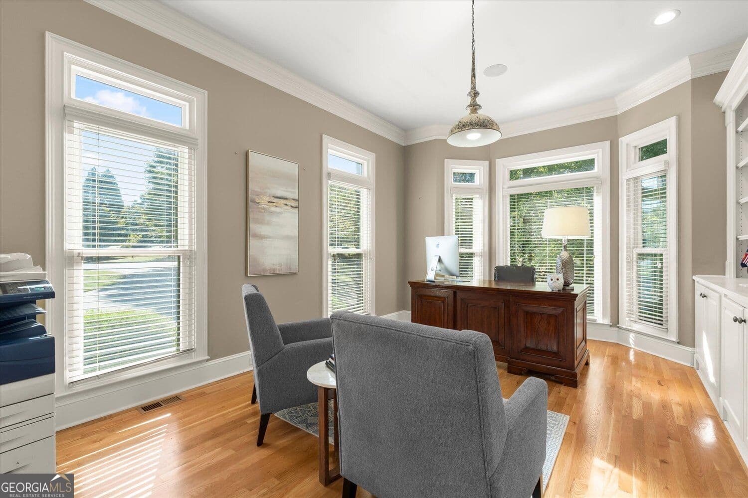 5 bedroom, 4.5 bathroom, 8,613 sq ft single family residence for sale at 1685 Eversedge Drive, Alpharetta, GA 30009 — photo 6