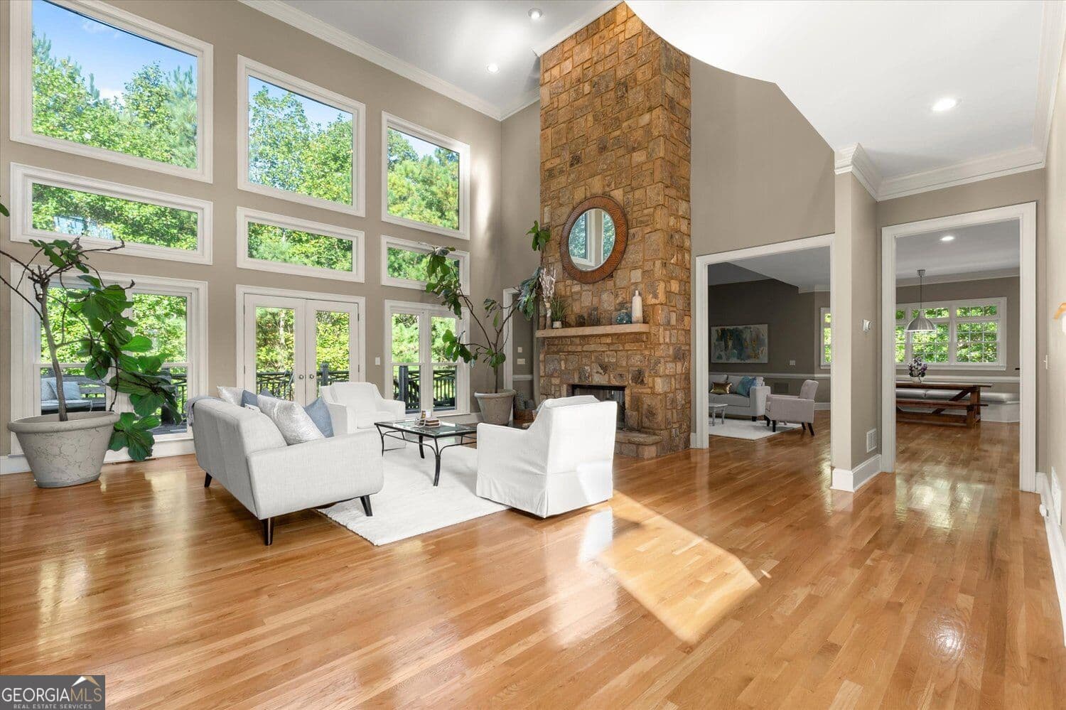 5 bedroom, 4.5 bathroom, 8,613 sq ft single family residence for sale at 1685 Eversedge Drive, Alpharetta, GA 30009 — photo 10