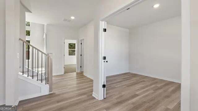 5 bedroom, 4 bathroom, 3,072 sq ft single family residence for sale at 3975 Silver Pine Trail, Cumming, GA 30028 — photo 10