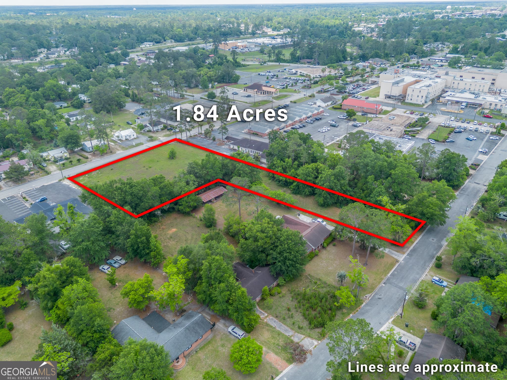 commercial for sale at 2011 Alice Street, Waycross, GA 31501 — photo 2