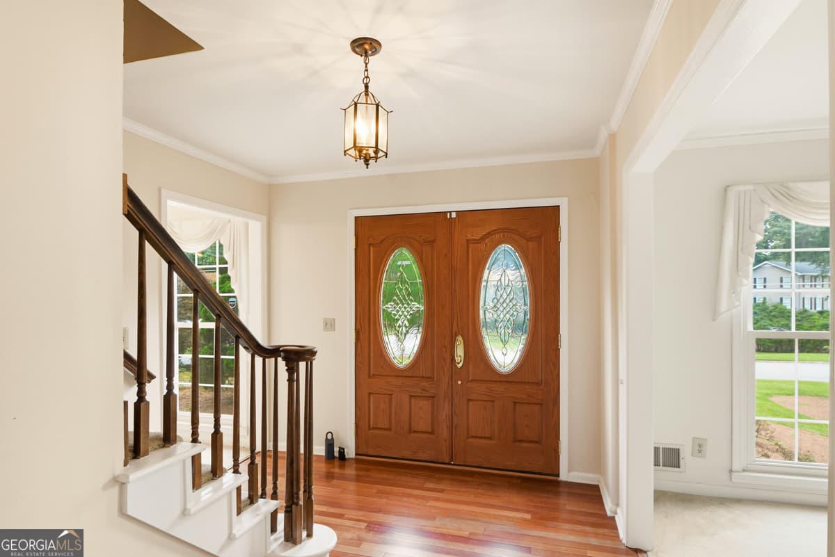 4 bedroom, 2.5 bathroom single family residence for sale at 2355 N Peachtree Way, Dunwoody, GA 30338 — photo 2