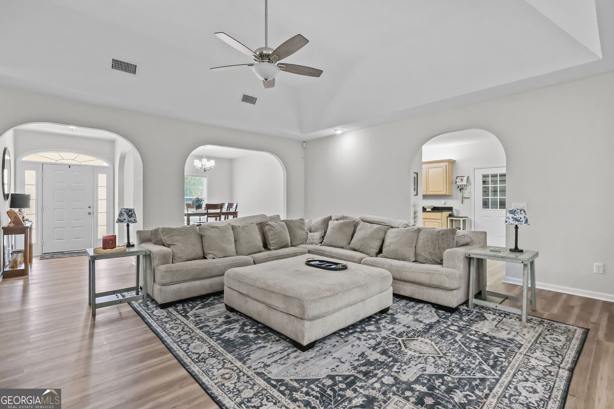 3 bedroom, 2 bathroom, 2,700 sq ft single family residence for sale at 125 Pleasant Way, Jesup, GA 31545 — photo 9