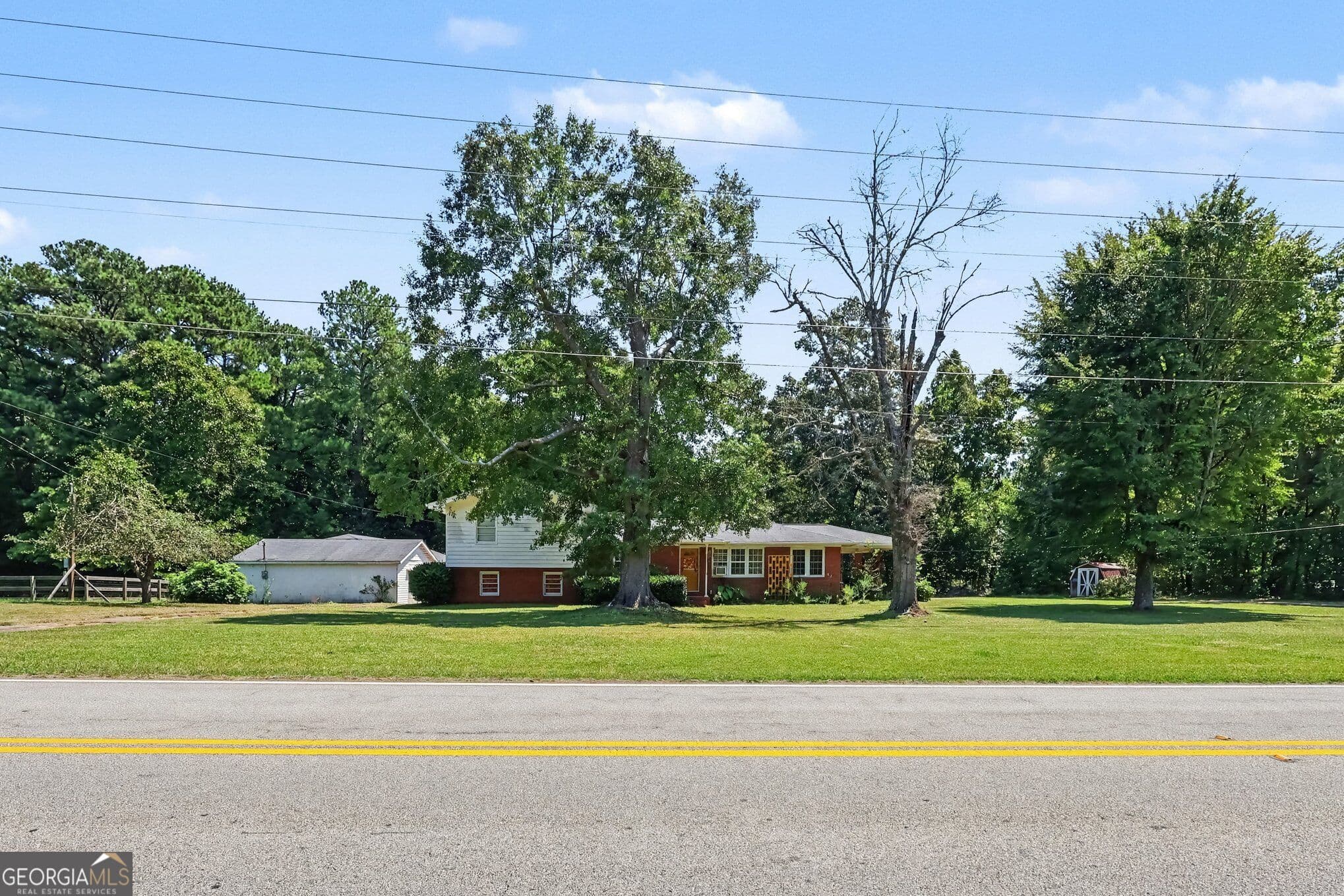 4 bedroom, 2 bathroom, 1,698 sq ft single family residence for sale at 4490 Mason Creek Road, Winston, GA 30187 — photo 1 of 41
