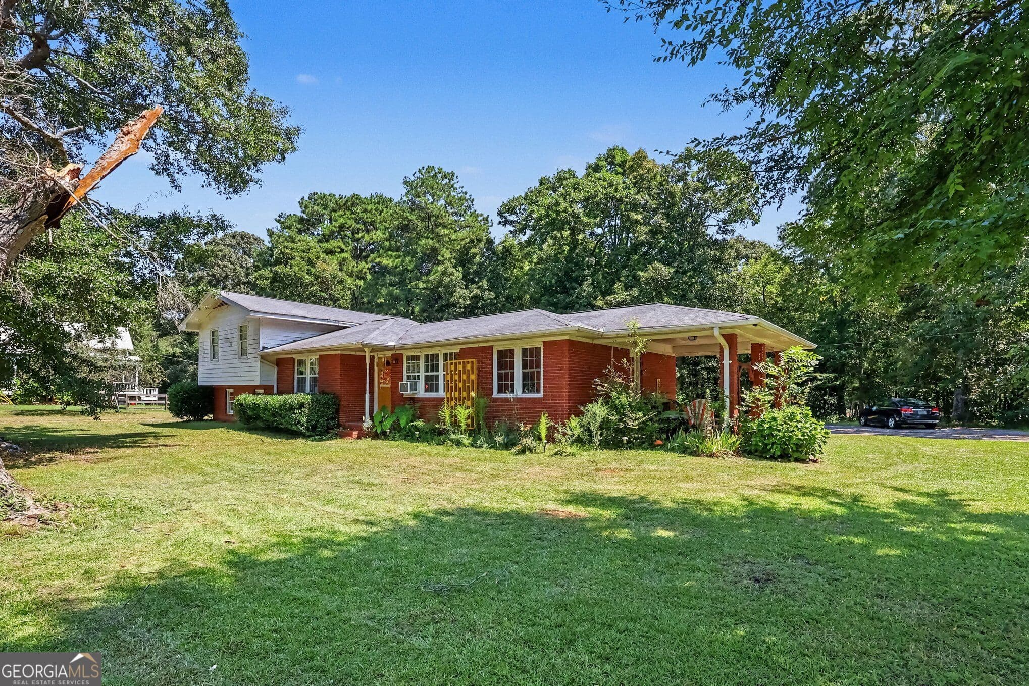 4 bedroom, 2 bathroom, 1,698 sq ft single family residence for sale at 4490 Mason Creek Road, Winston, GA 30187 — photo 5